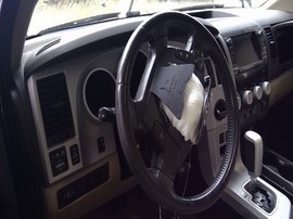 2008 TOYOTA TUNDRA, GOLD, LIMITED MODEL, CREW CAB, 5.7L, AT, 2WD.   Z25219